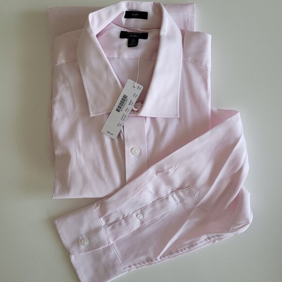 Two brand name dress shirts for one price - Picture 4 of 7
